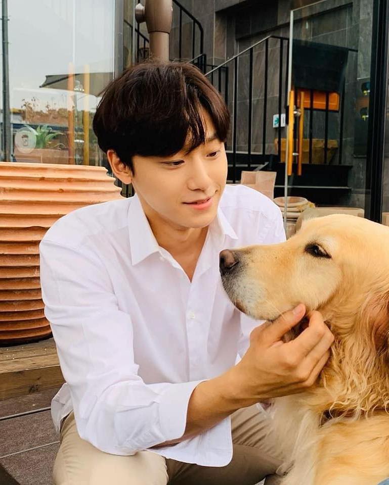 더워죽어도 흰 셔츠 모음😶‍🌫️ 이미지"