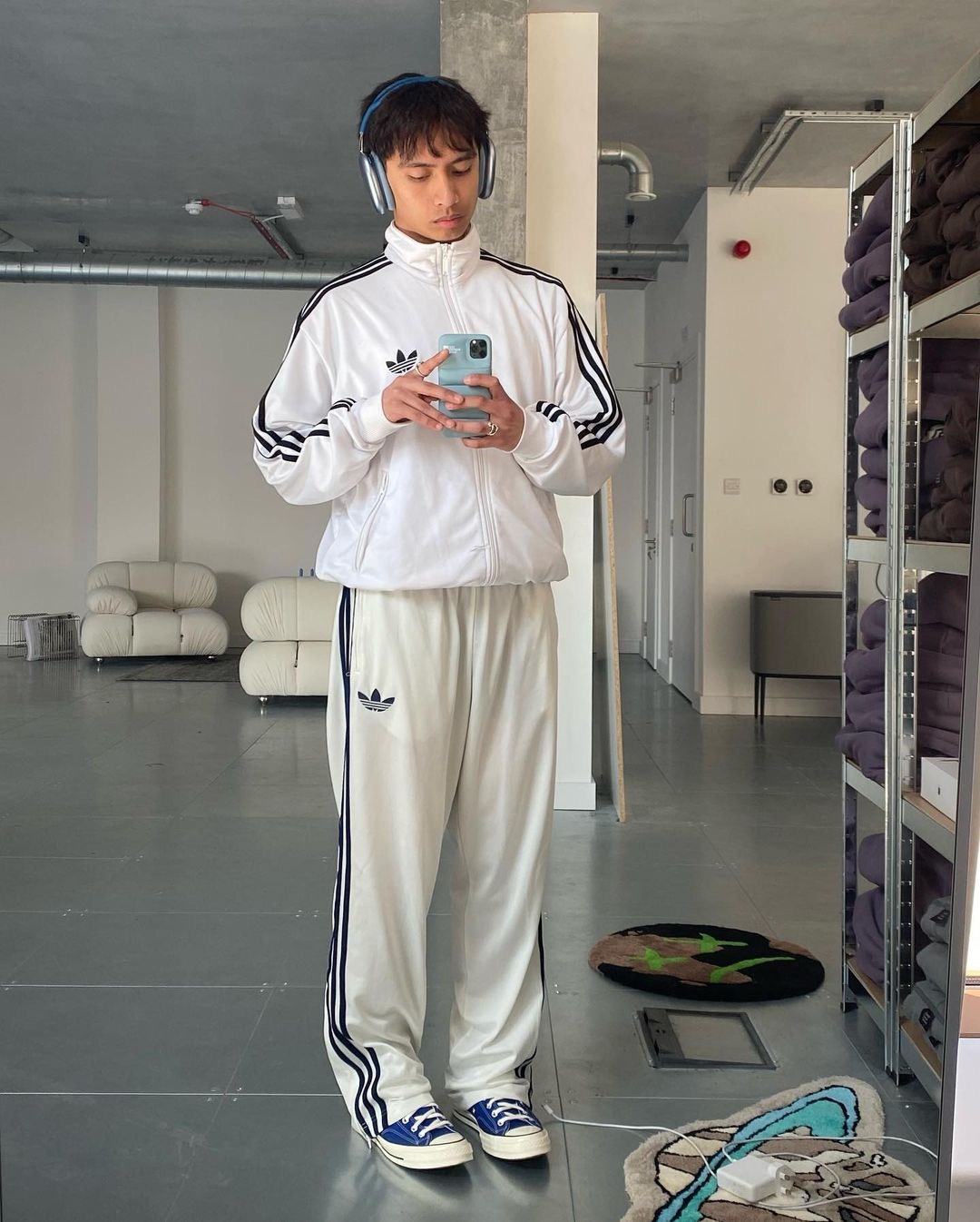 추리닝은 세줄이지🛋️​ 이미지