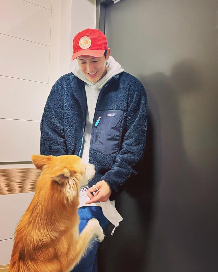 이기우의 파타고니아 소화력⛰️🐶 이미지5