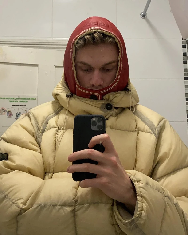 맞아맞아 형은 벌써 패딩입어🛞🥶 이미지1