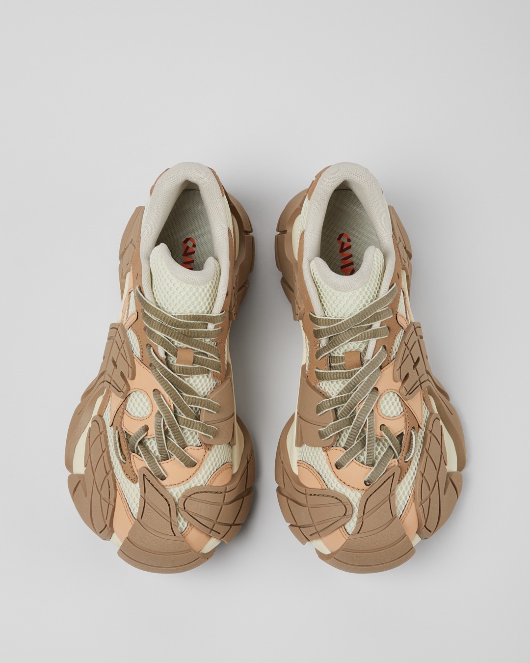 기대되는 캠퍼 스니커즈🦵🥾 이미지8