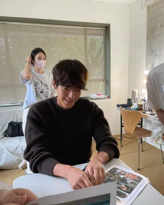 심플한 검정 무지 니트 걸쳐💣😎 이미지