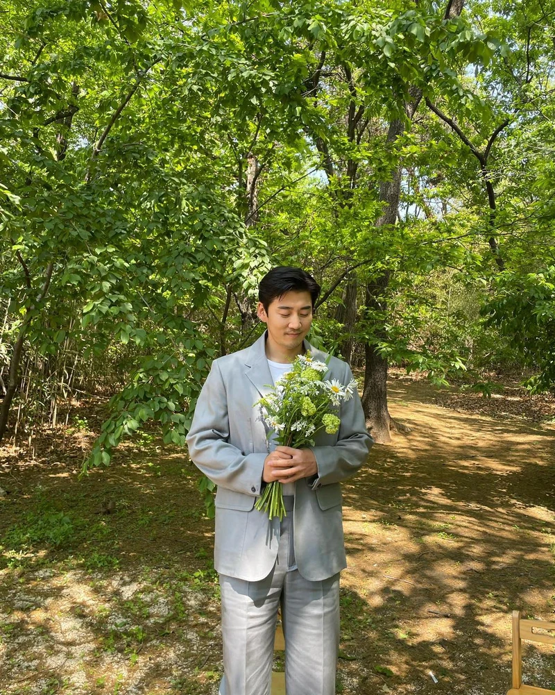 계상이형의 탐나는 옷태👀 이미지4
