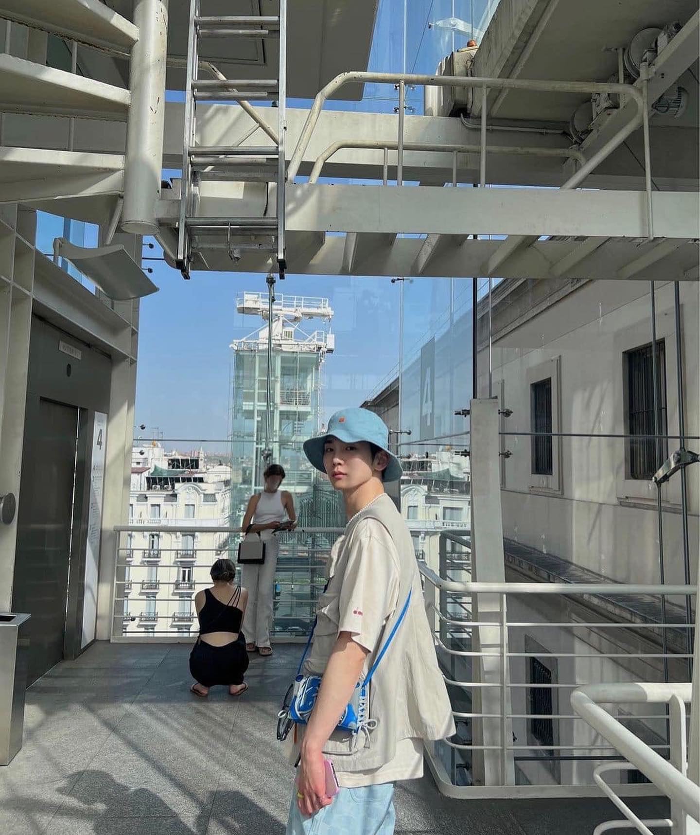 꾸러기 같은 키의 버킷햇 활용⛑️👦 이미지4
