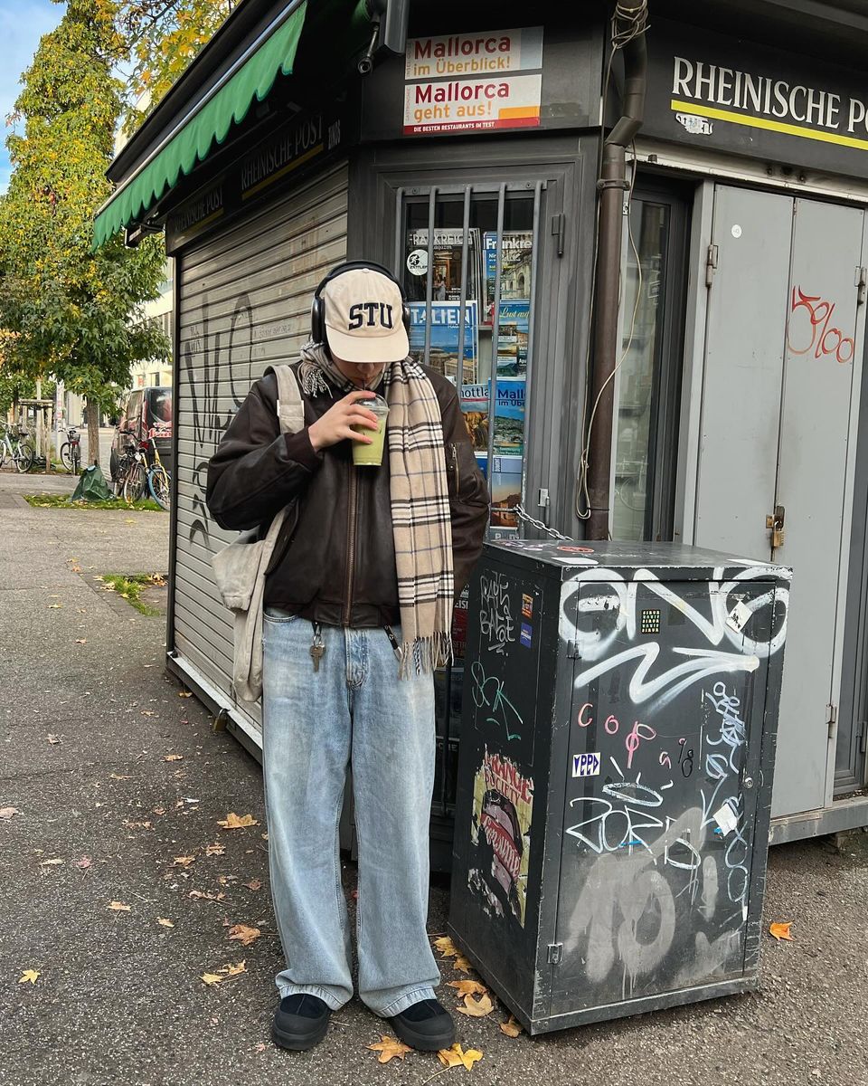 물빠진 워싱데님 코디👖 이미지