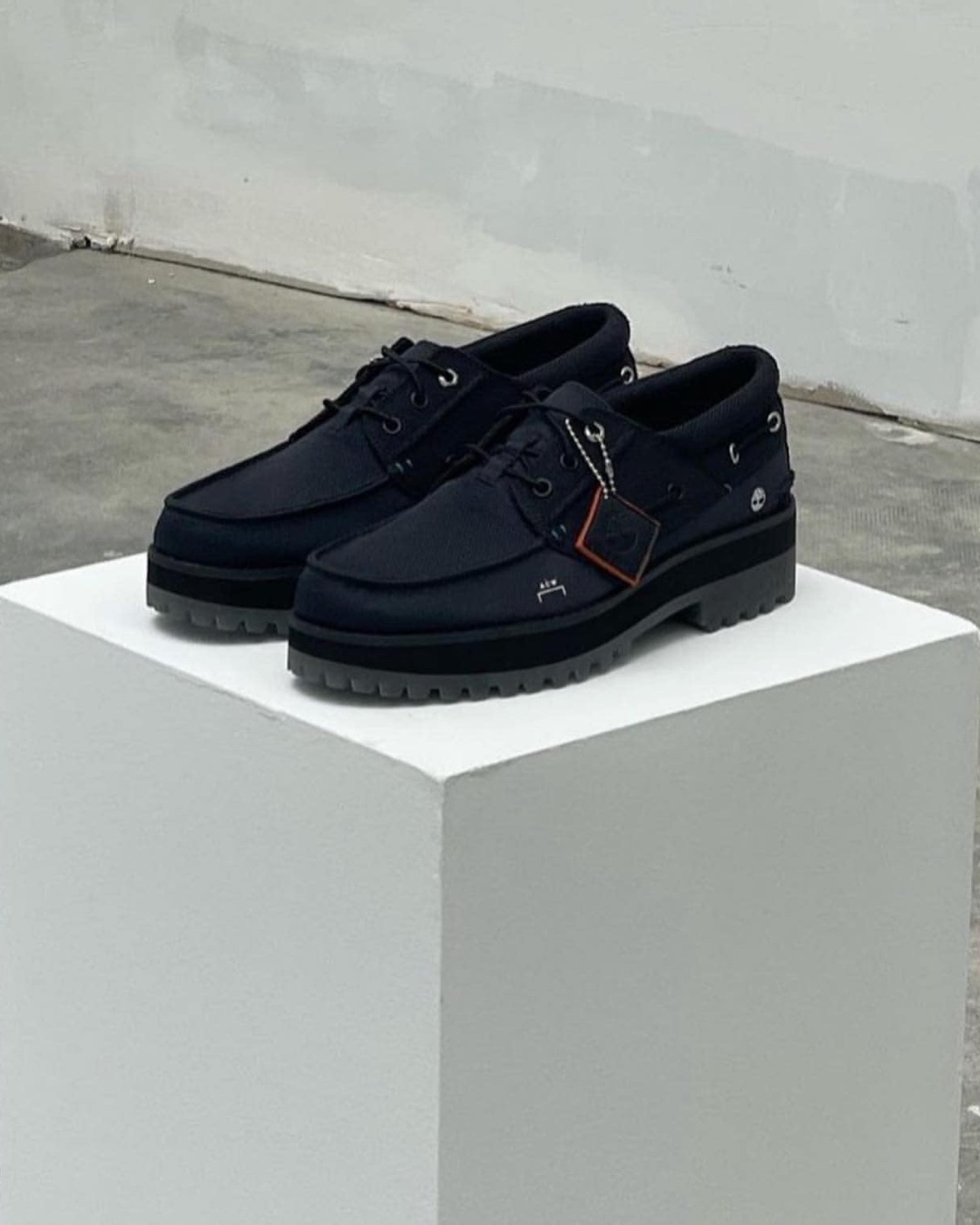 묵직한 어콜드워 슈즈 라인업👟🏰 이미지8