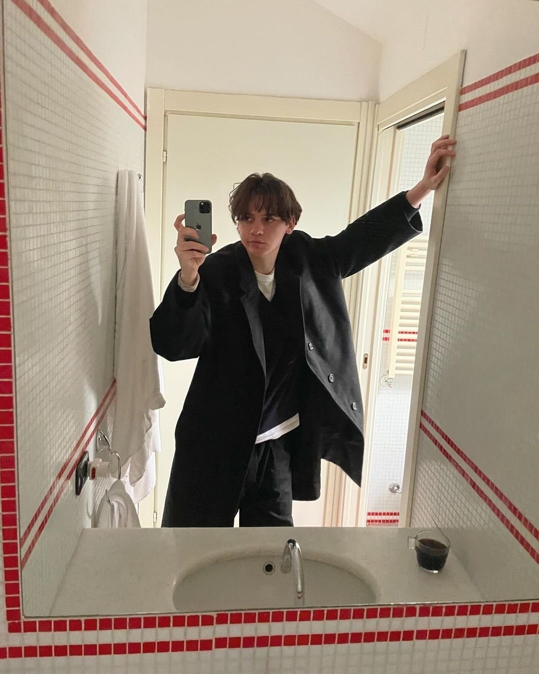 이제 슬 다시 코트 꺼내볼까🧥​ 이미지