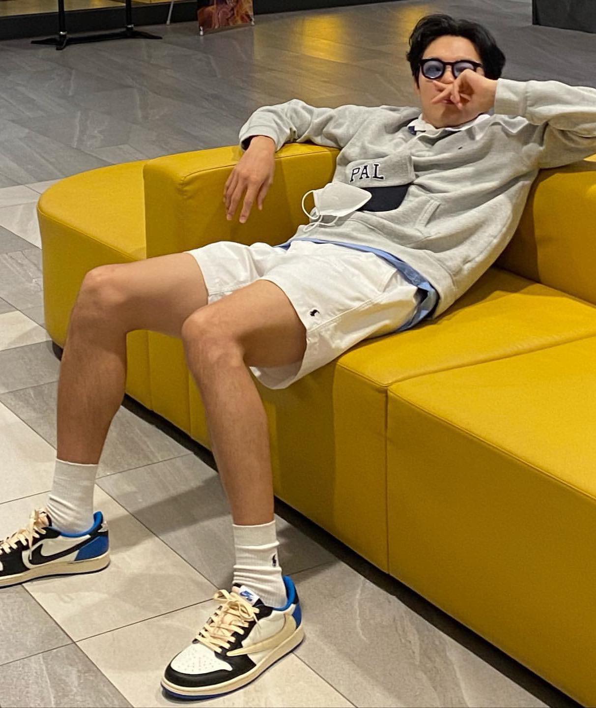 지금이 딱 말 한 마리 탈때🐎 이미지8