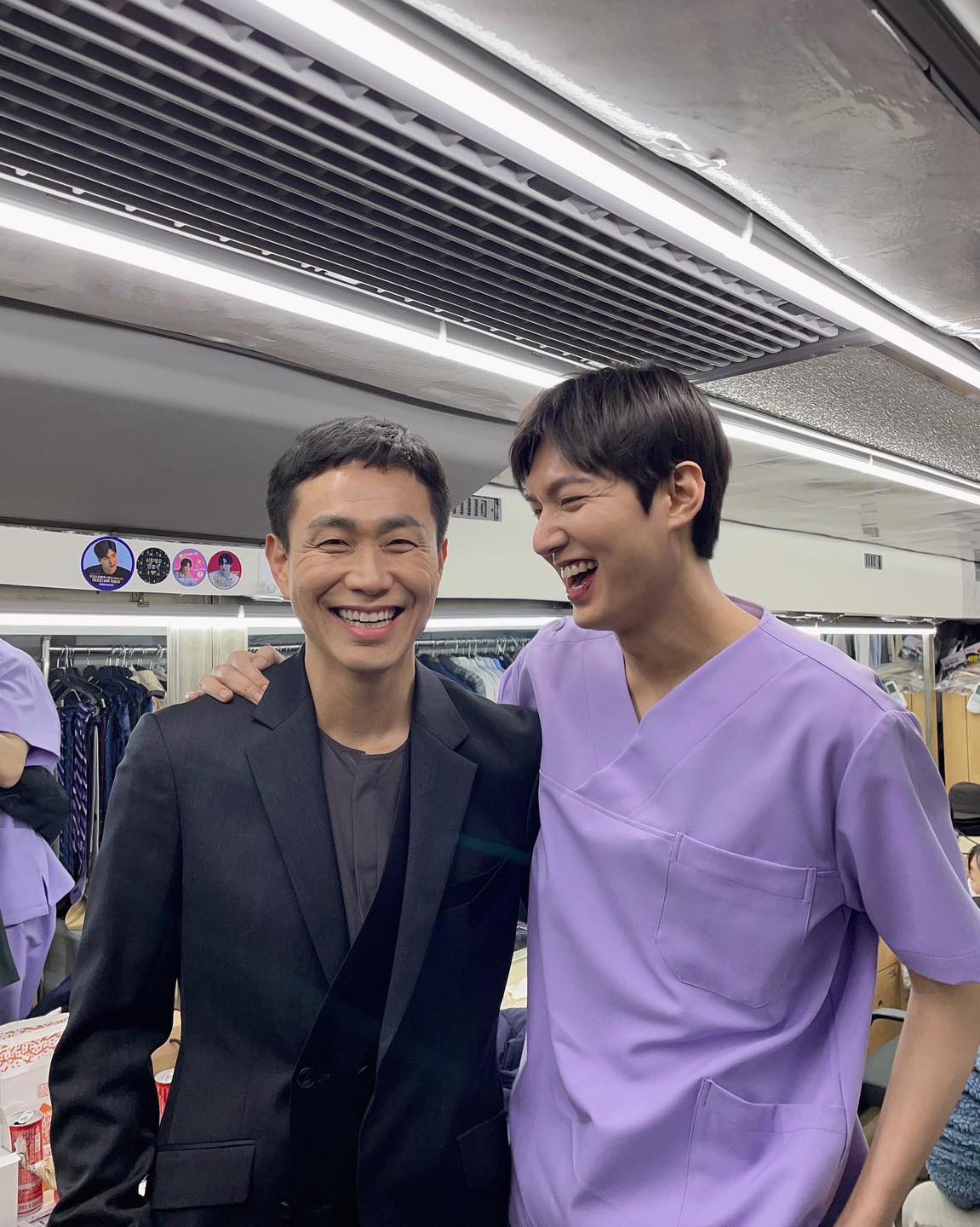 패완얼이지만 패션도 갖춘 이민호👀 이미지4