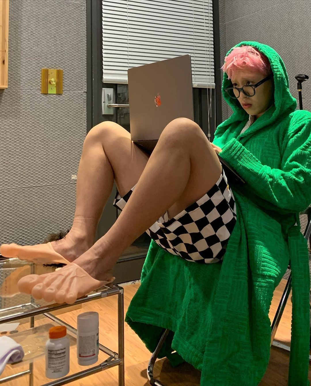 한껏 치명적인 디피알 라이브🎬 이미지1