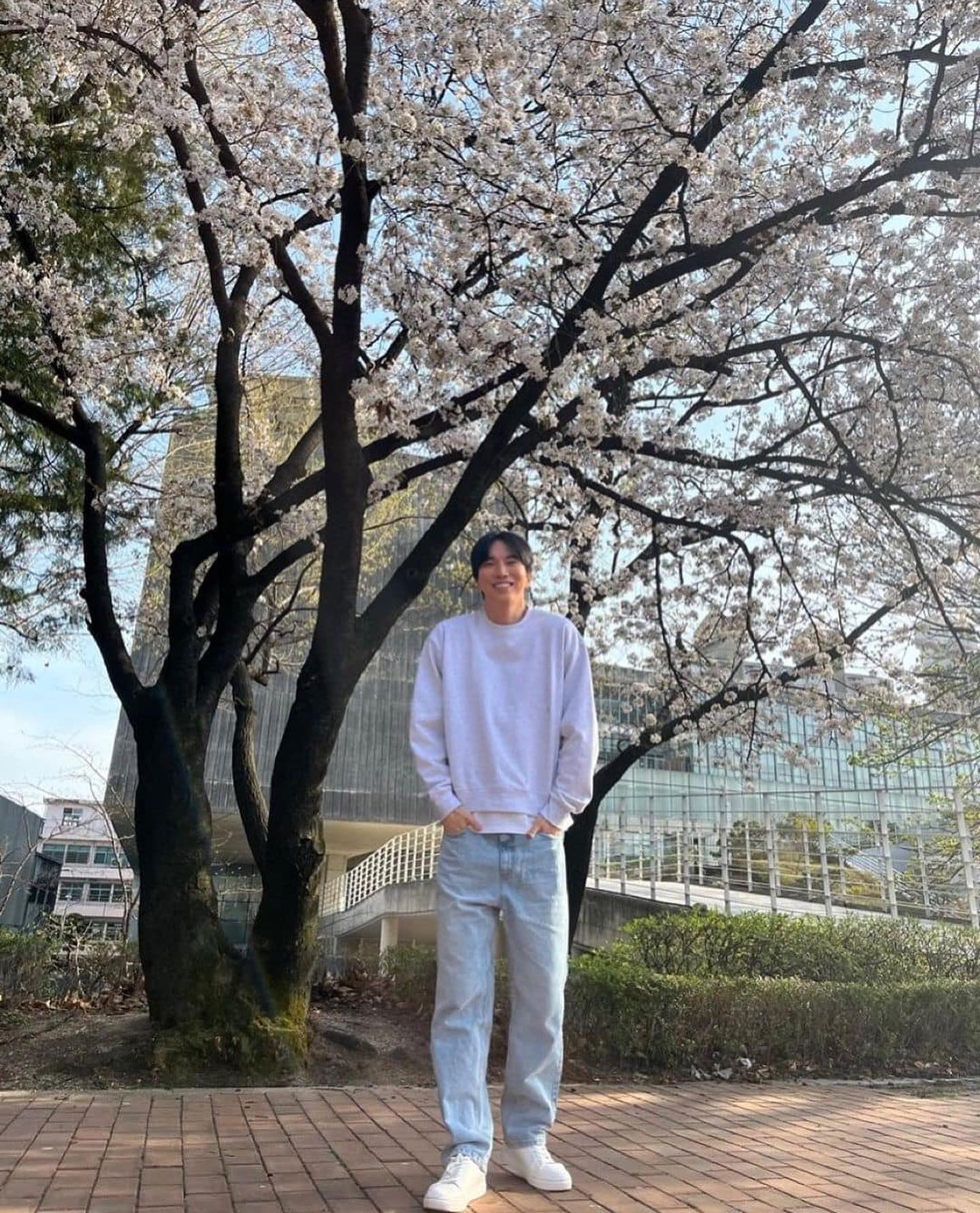 흰 티 레이어드 간단하잖아🙌 이미지5
