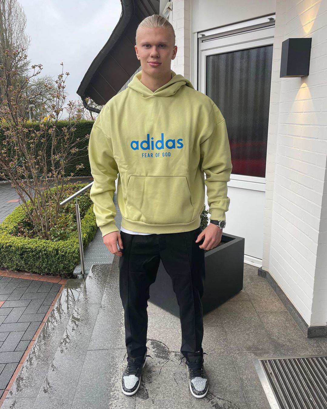 셋업 좋아하는 홀란드 데일리⚽️ 이미지5