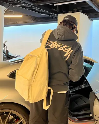 스투시는 후드가 제맛이지🔥🎱 이미지