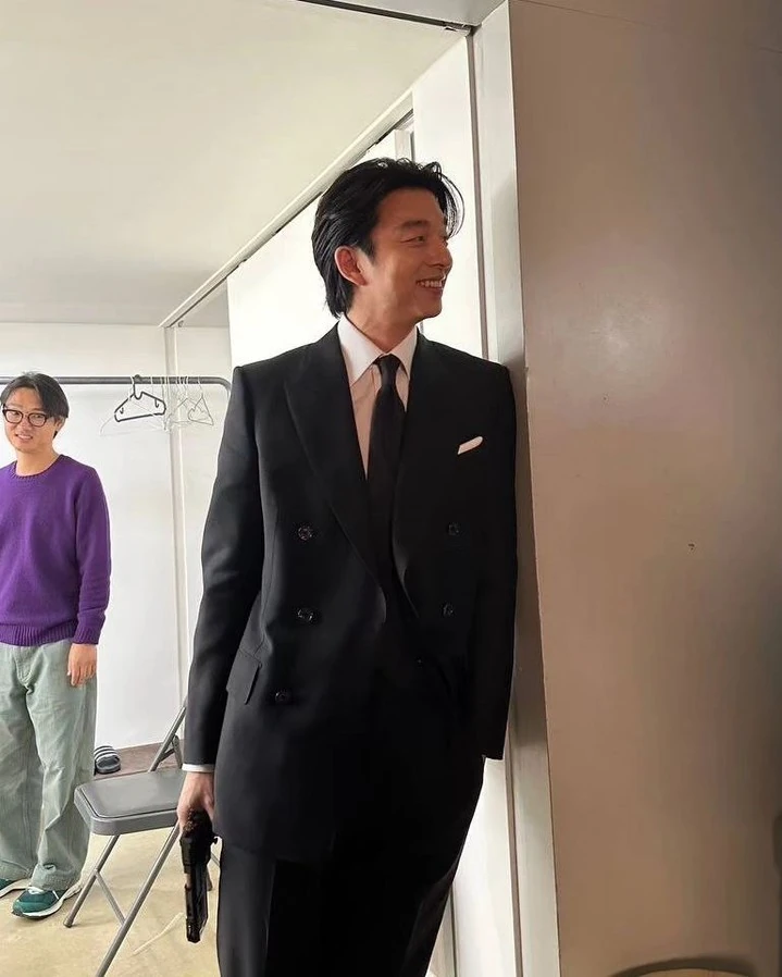 같은 남자도 반하는 정장핏🤵♂️ 이미지6