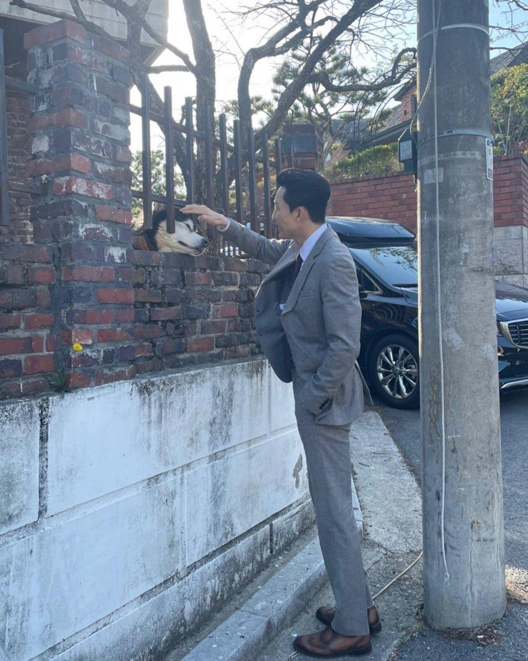 이무생로랑 깔끔코디🦾 이미지2