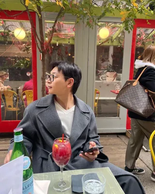 블랙 코트 질릴 때 회색 코트🐺 이미지