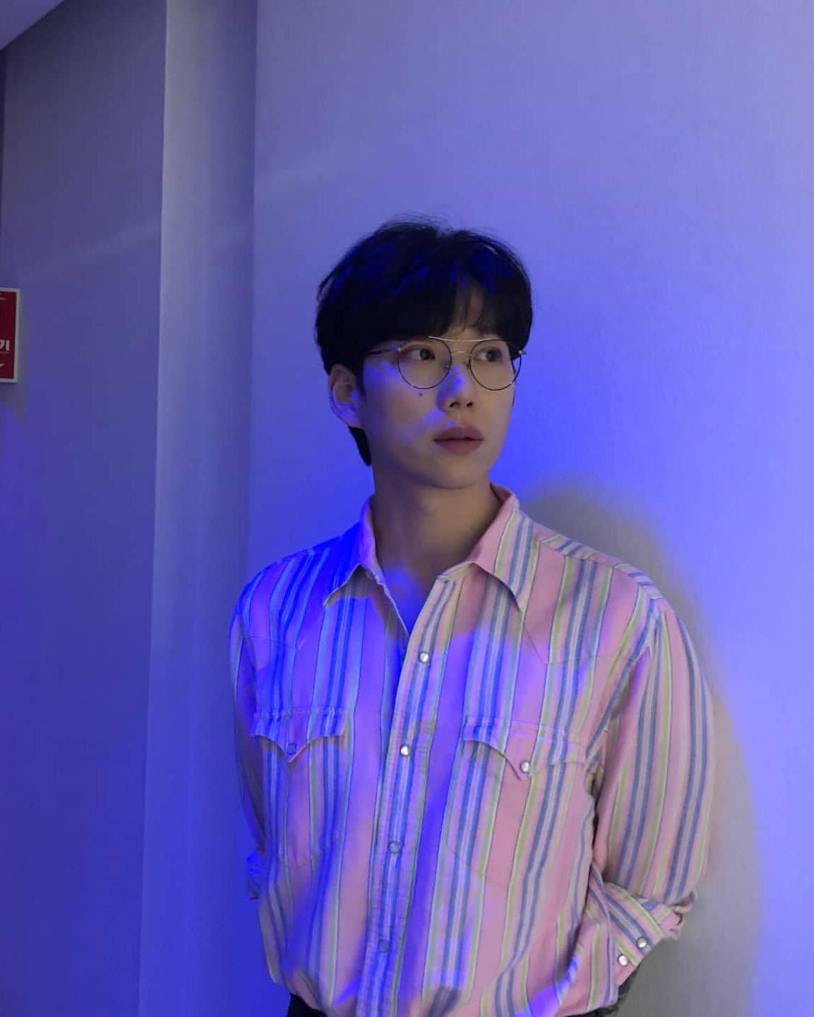 따듯함에 점점 열리는 셔츠🌞 이미지4