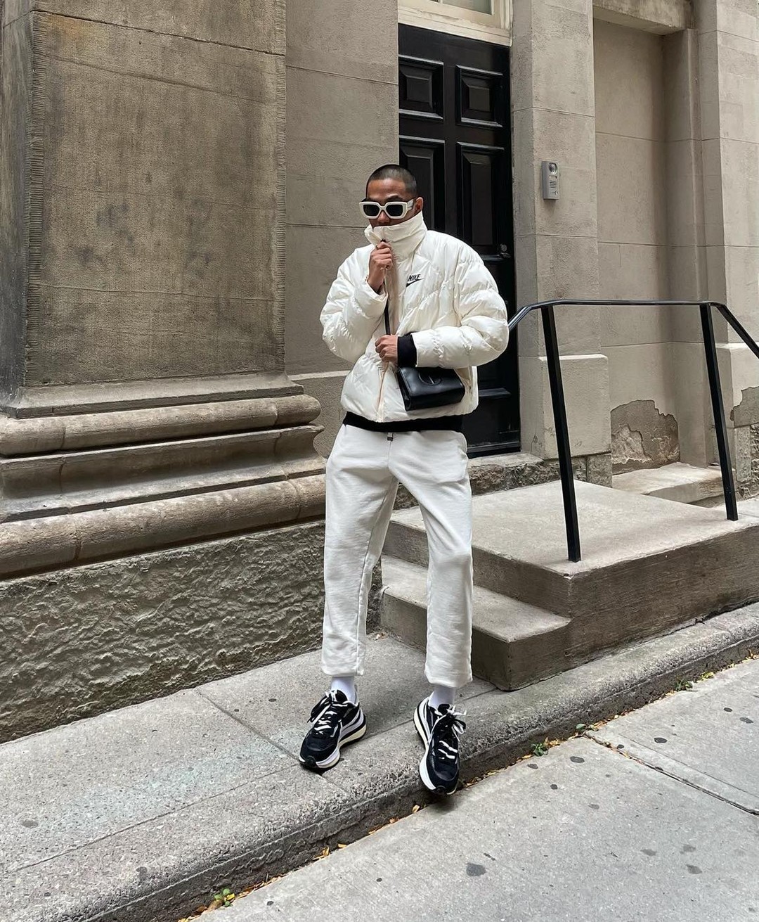 가슴팍 로고 원탑을 찾아라🔍 이미지5