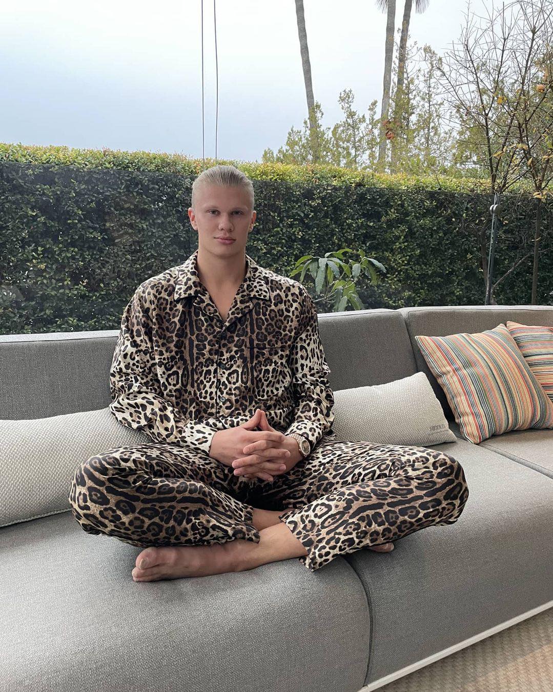 셋업 좋아하는 홀란드 데일리⚽️ 이미지4