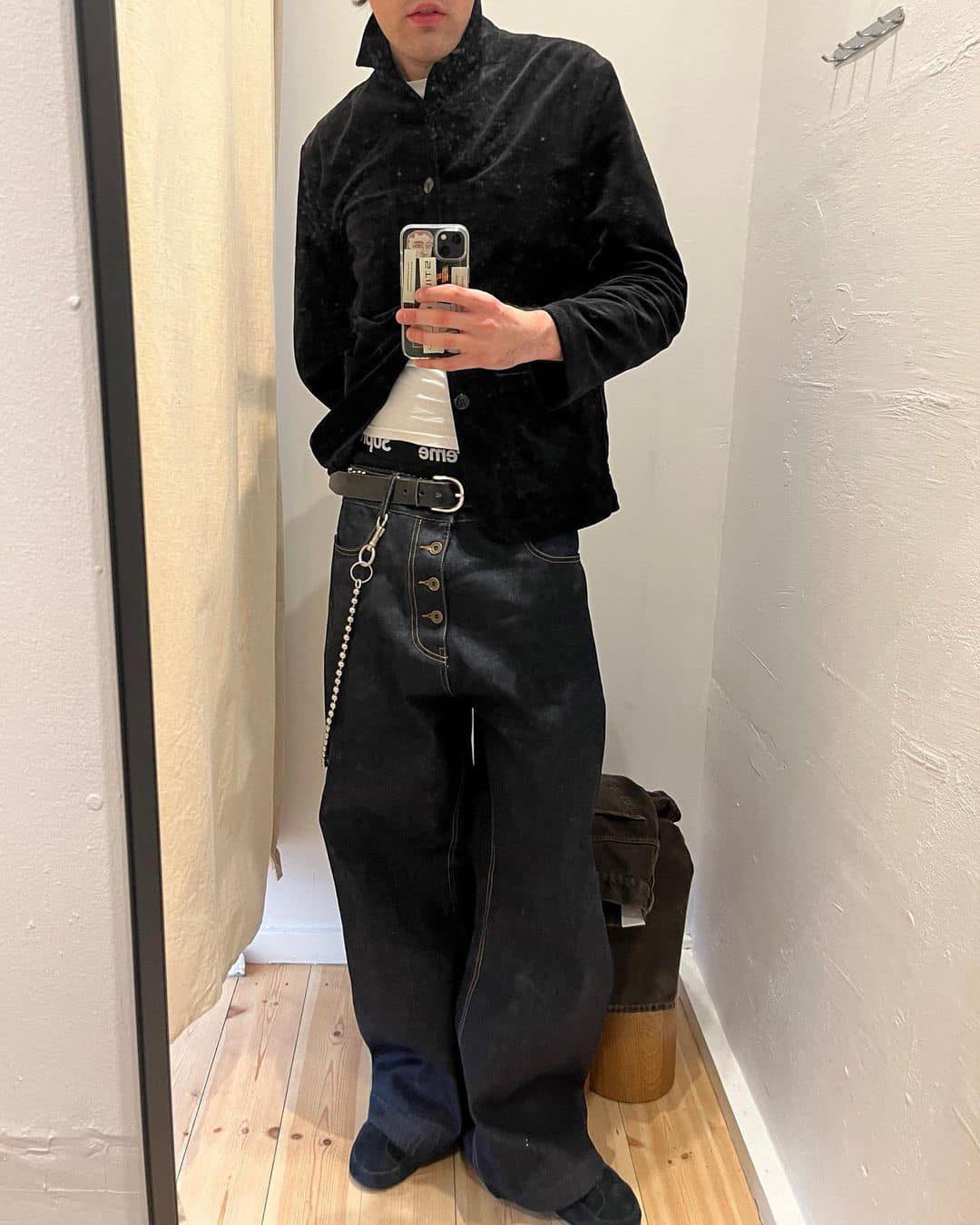 검정 슈프림 빤스로 대동단결🥷 이미지3