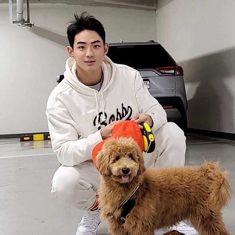 라이온즈 구자욱의 훈훈맛 캐주얼🦁 이미지