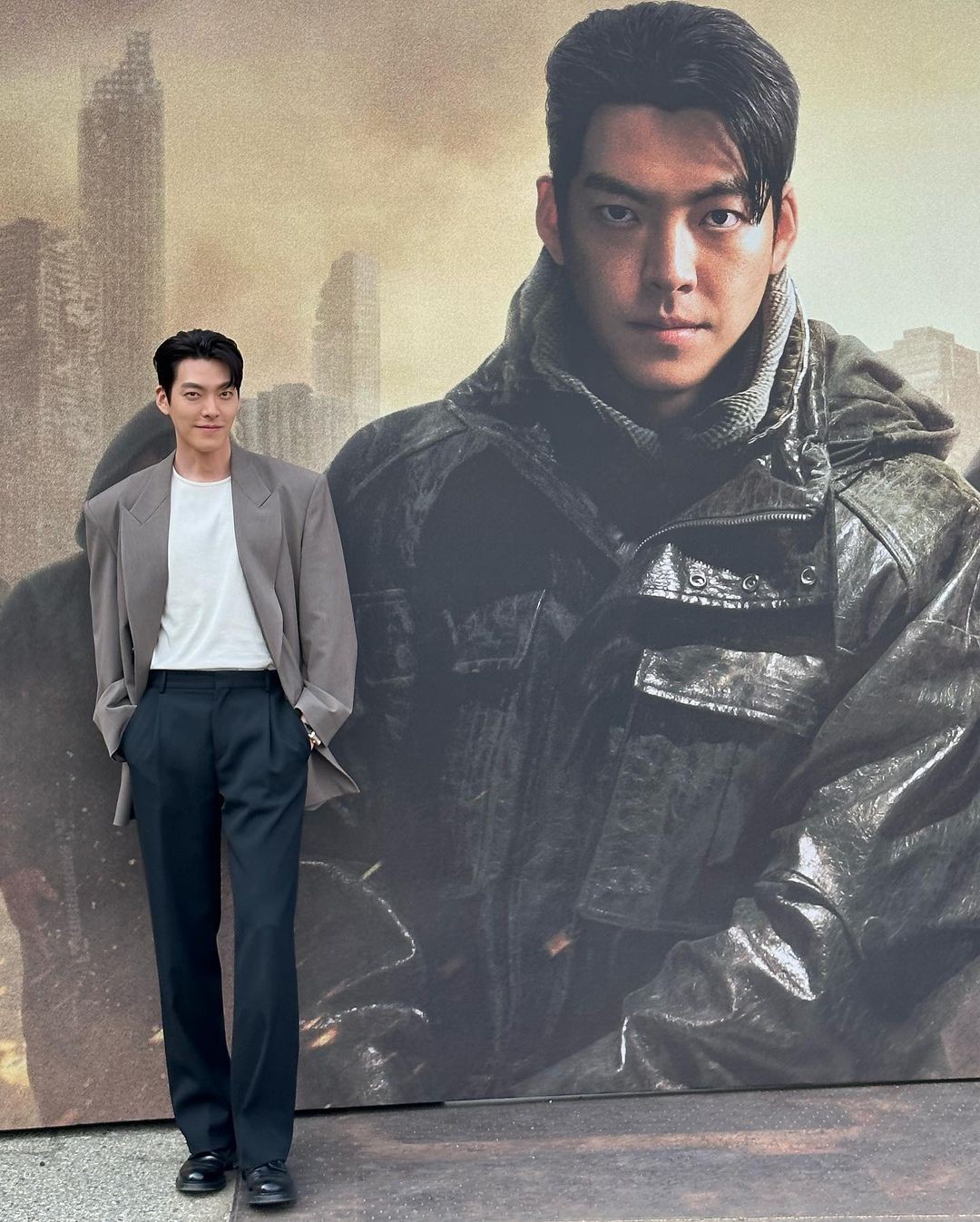 블레이저 하나 걸치기✔️⁠ 이미지"