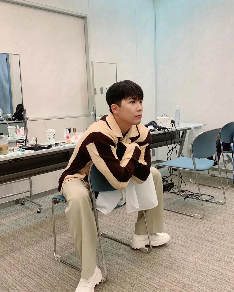 안늙는 홍기형 동안폼 미쳤다💦 이미지2