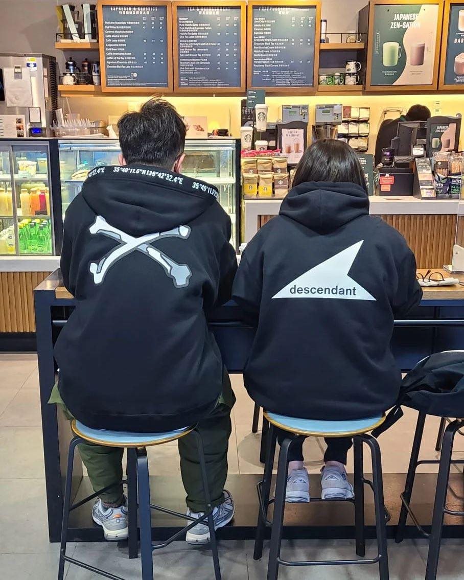 뼈잘알 더블탭스의 시그니쳐 그래픽💀 이미지6