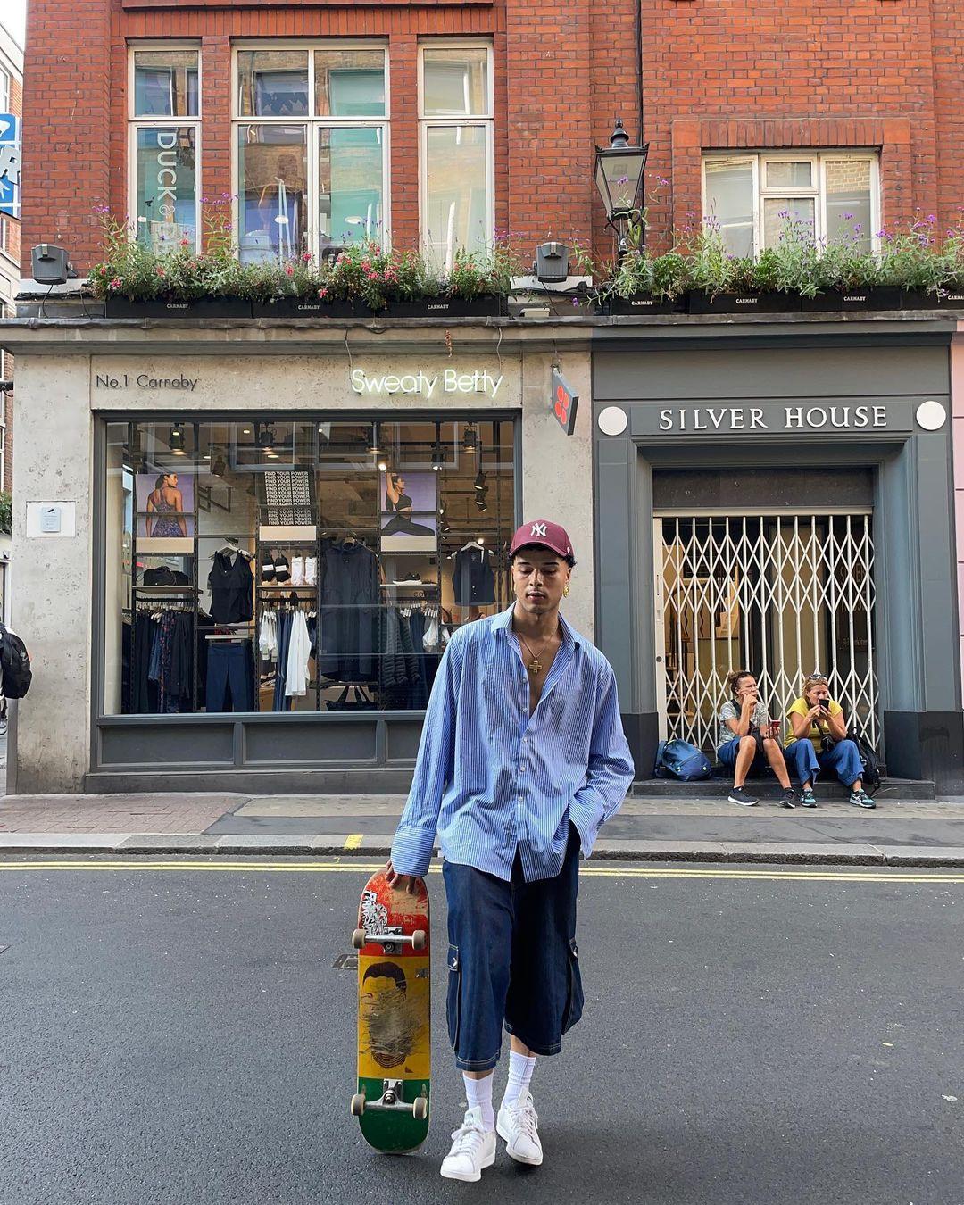 벌써 쇼츠 보내긴 좀 그래🌅 이미지