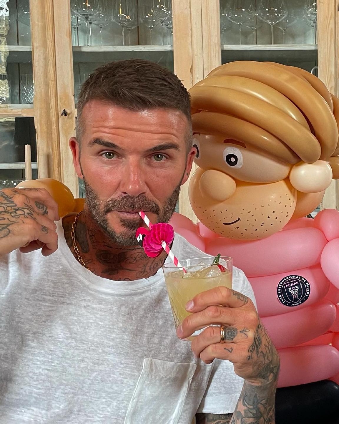 형 나 보고 갈거지..?⚽️

데이비드 베컴 인 서울(DAVID BECKHAM IN SEOUL)🏆

일시: 1월 29일 오후 1시 30분
장소: 아디다스 브랜드 플래그십 서울 이미지10