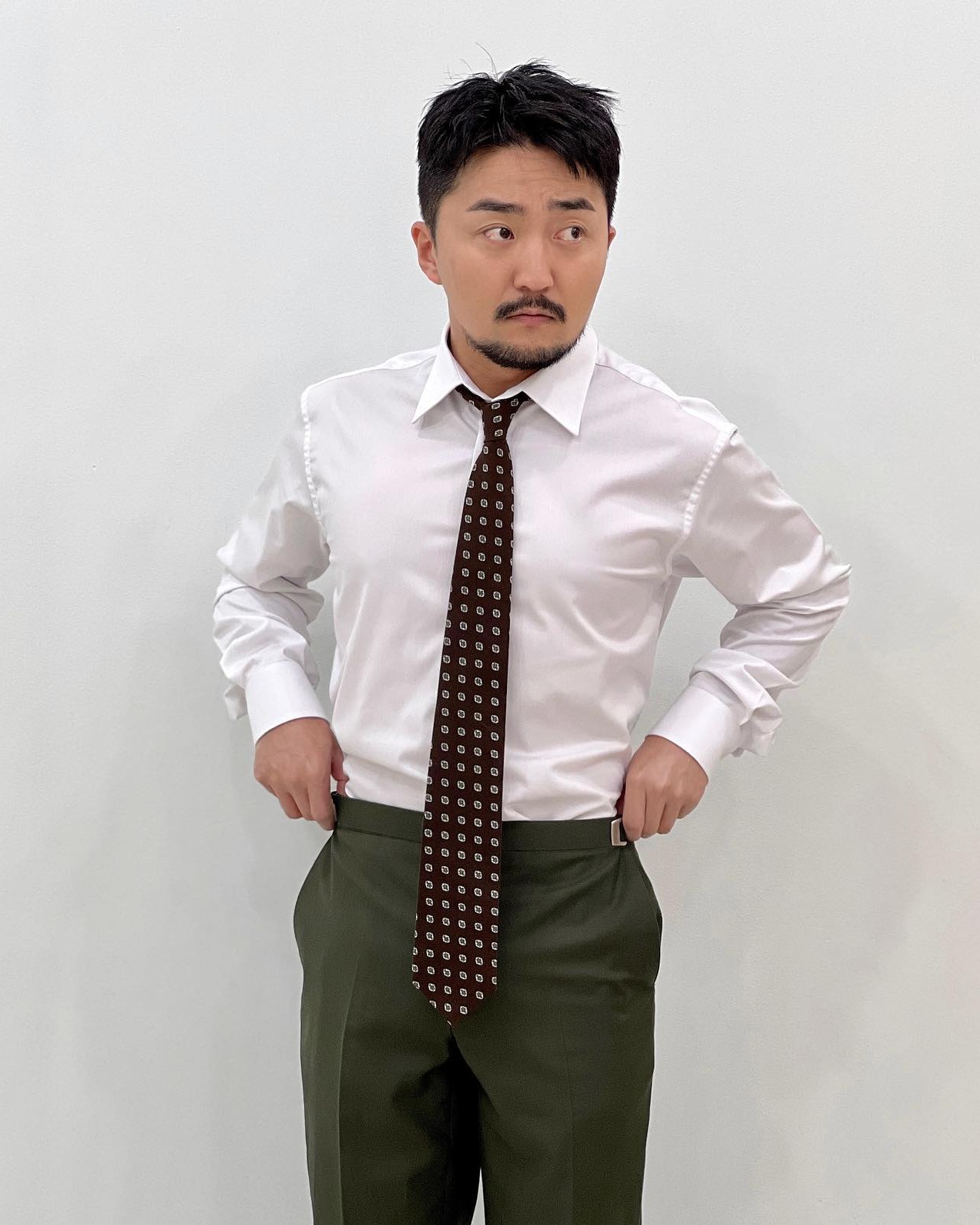 깔쌈한 유병재 셔츠코디👔 이미지2