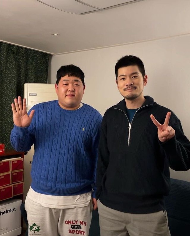 코디 용이한 니트 집업🧶​ 이미지