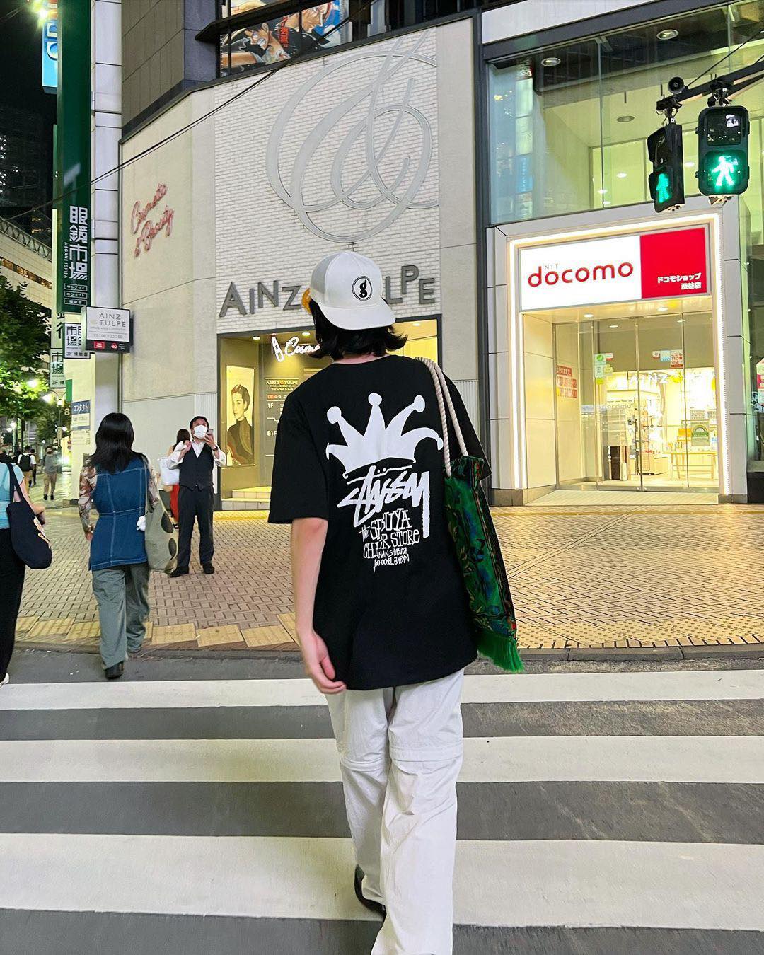 여름에 스투시 반팔티 필수지𝓢 이미지