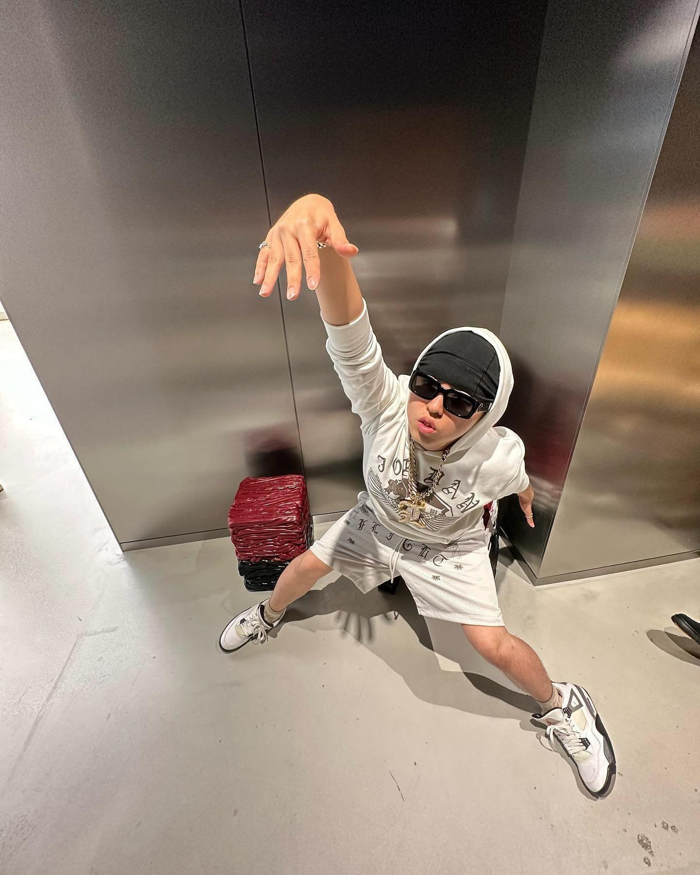 힙한 비니 룩은 릴러말즈🤘💵 이미지9