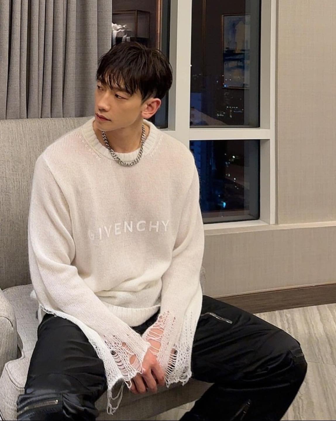 개구장이 형의 패션 센스😉 이미지