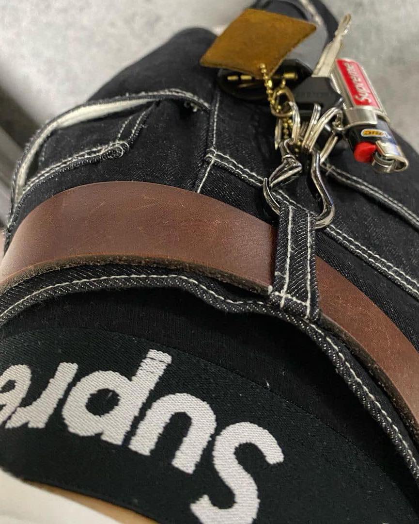 검정 슈프림 빤스로 대동단결🥷 이미지2