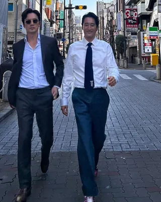 와인처럼 깊어지는 노부부 수트폼👔 이미지