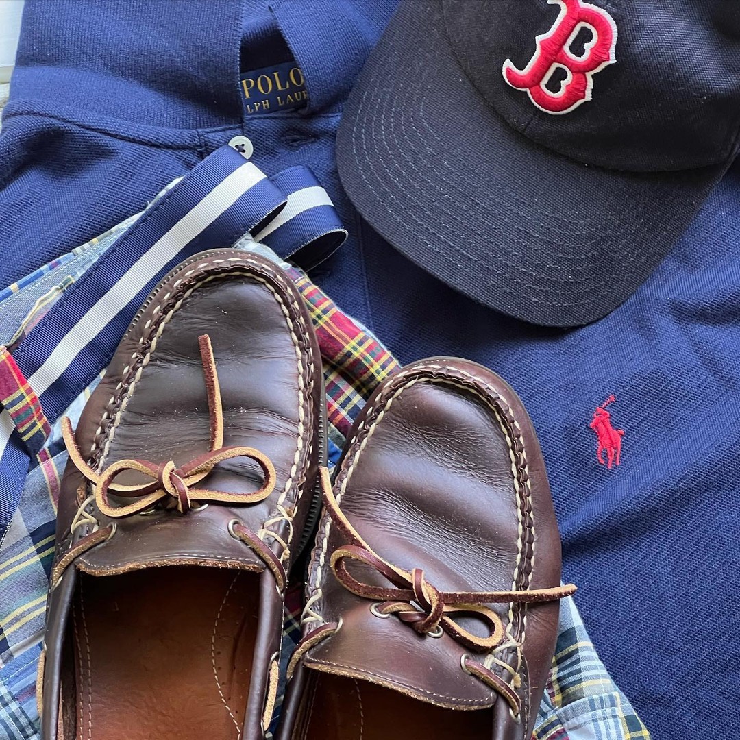 차분한 느낌의 최애템 자랑🔍 이미지