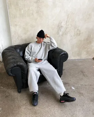 근본 코디 그레이 스웻셋업☑️ 이미지