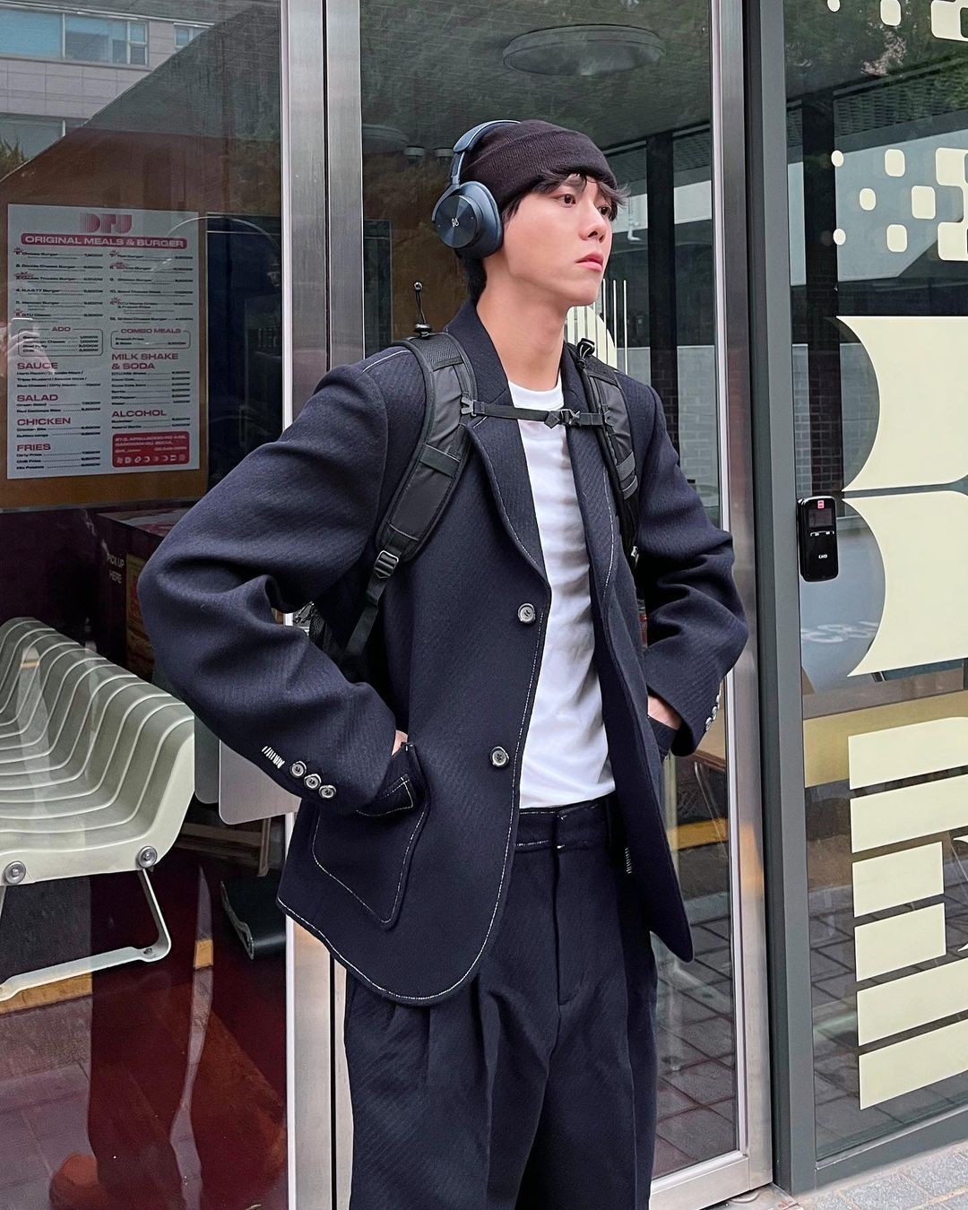 블레이저 하나 걸치기✔️⁠ 이미지