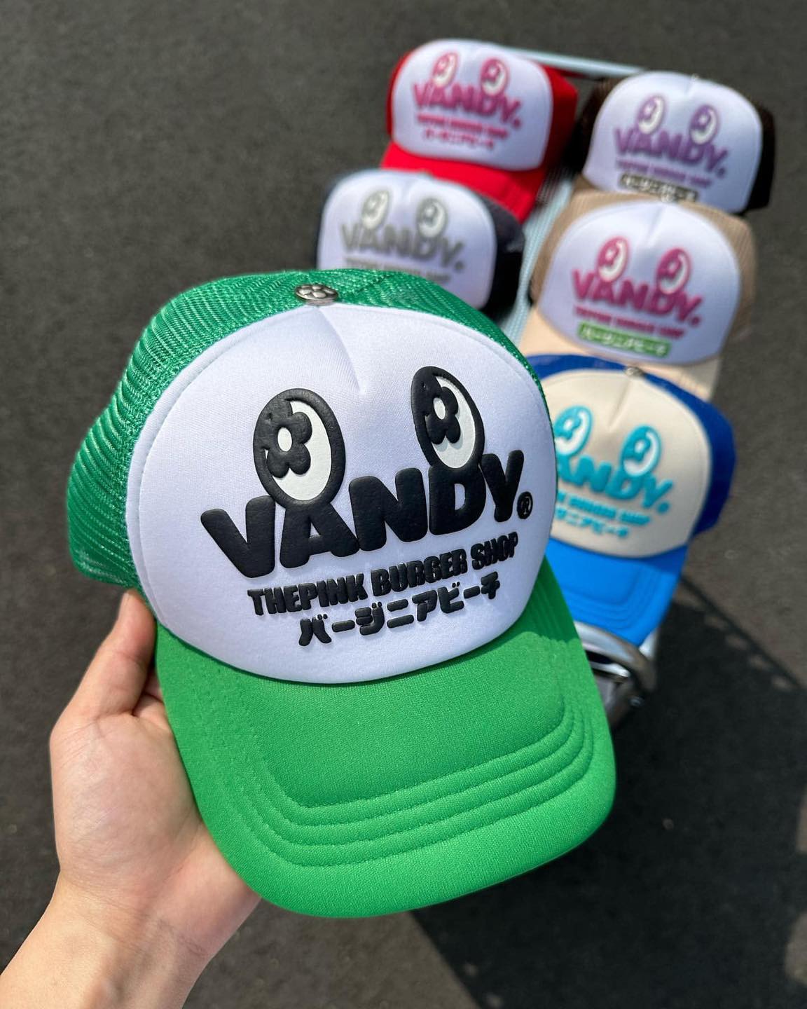 시원하게 반디더핑크 메쉬캡🧢 이미지"