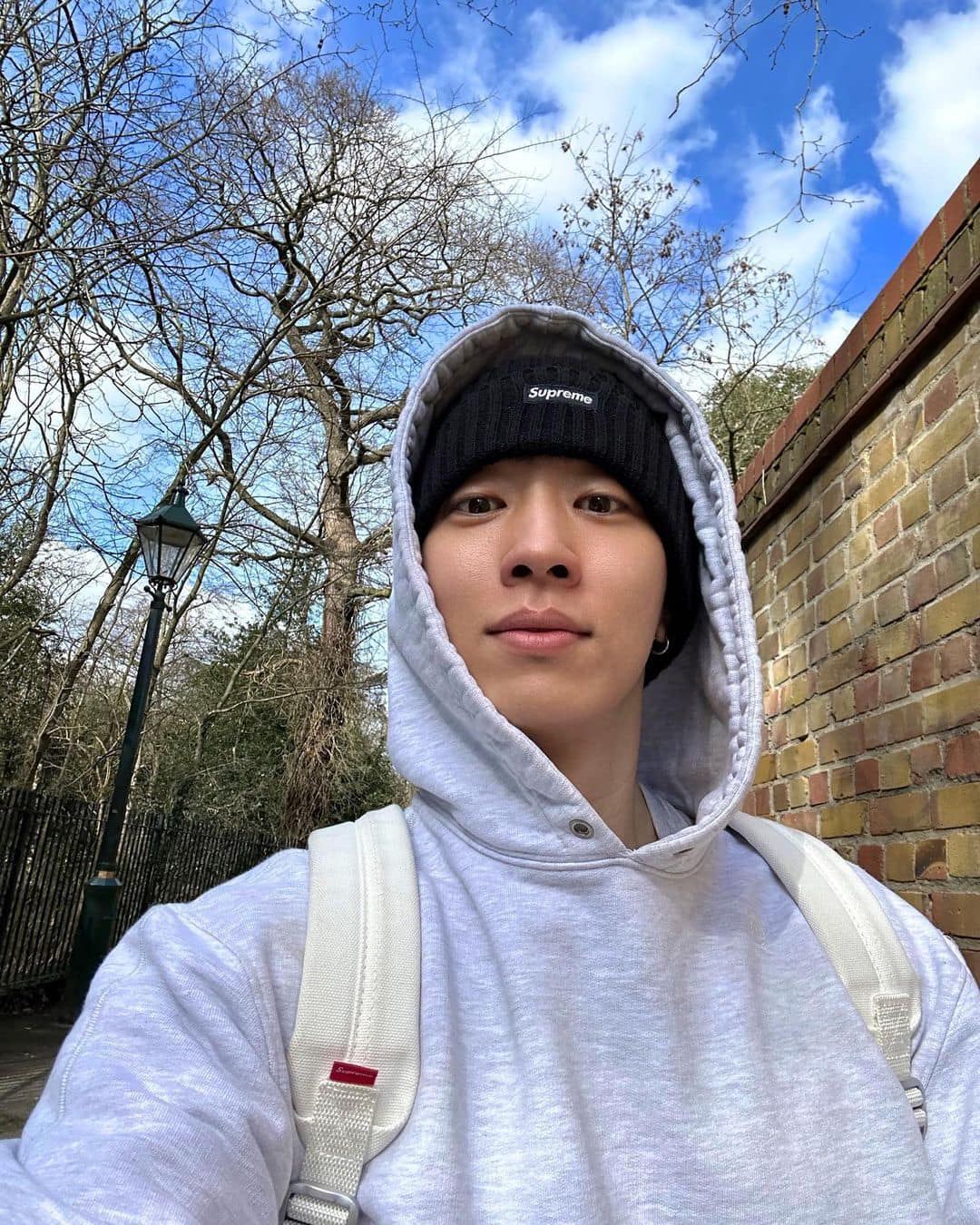 검정 비니는 로고가 중요💣 이미지"