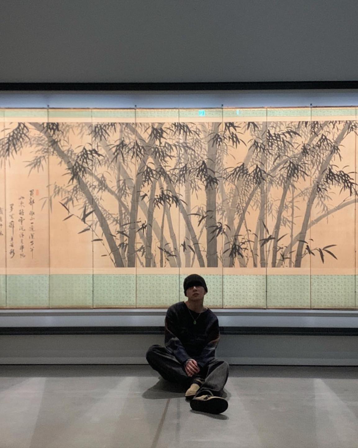 여전히 비니 고집하는 우원재 데일리📸 이미지6