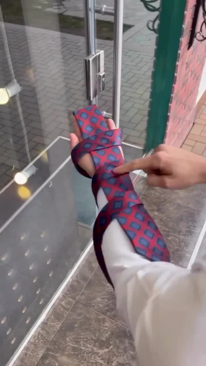 단 10초만에 넥타이 매는 법👔👍​ 이미지