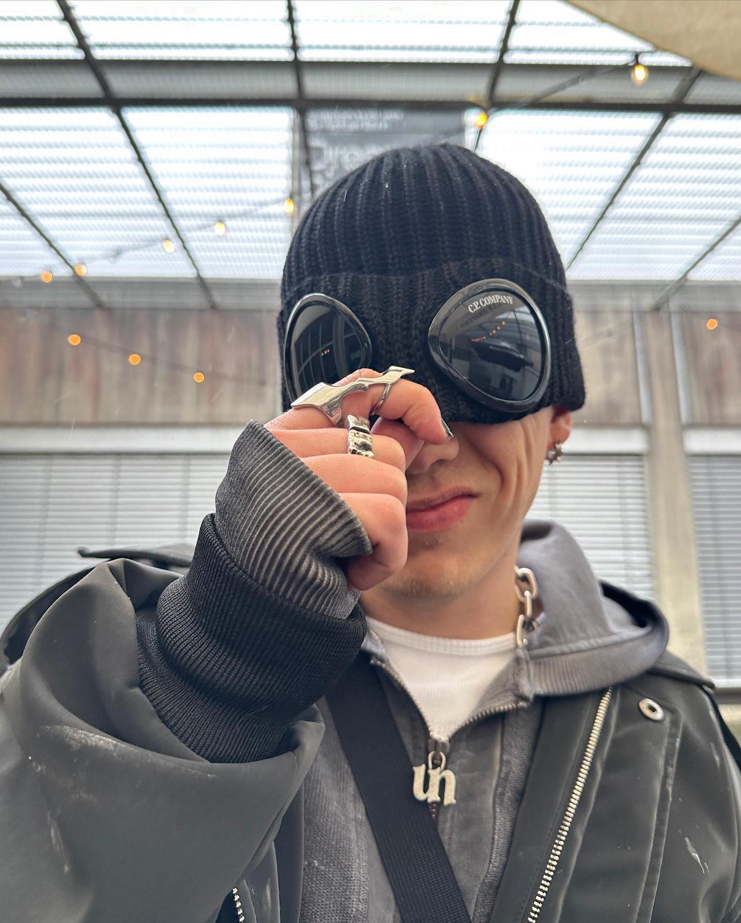 선생님 앞이 깜깜해요🕶️ 이미지6