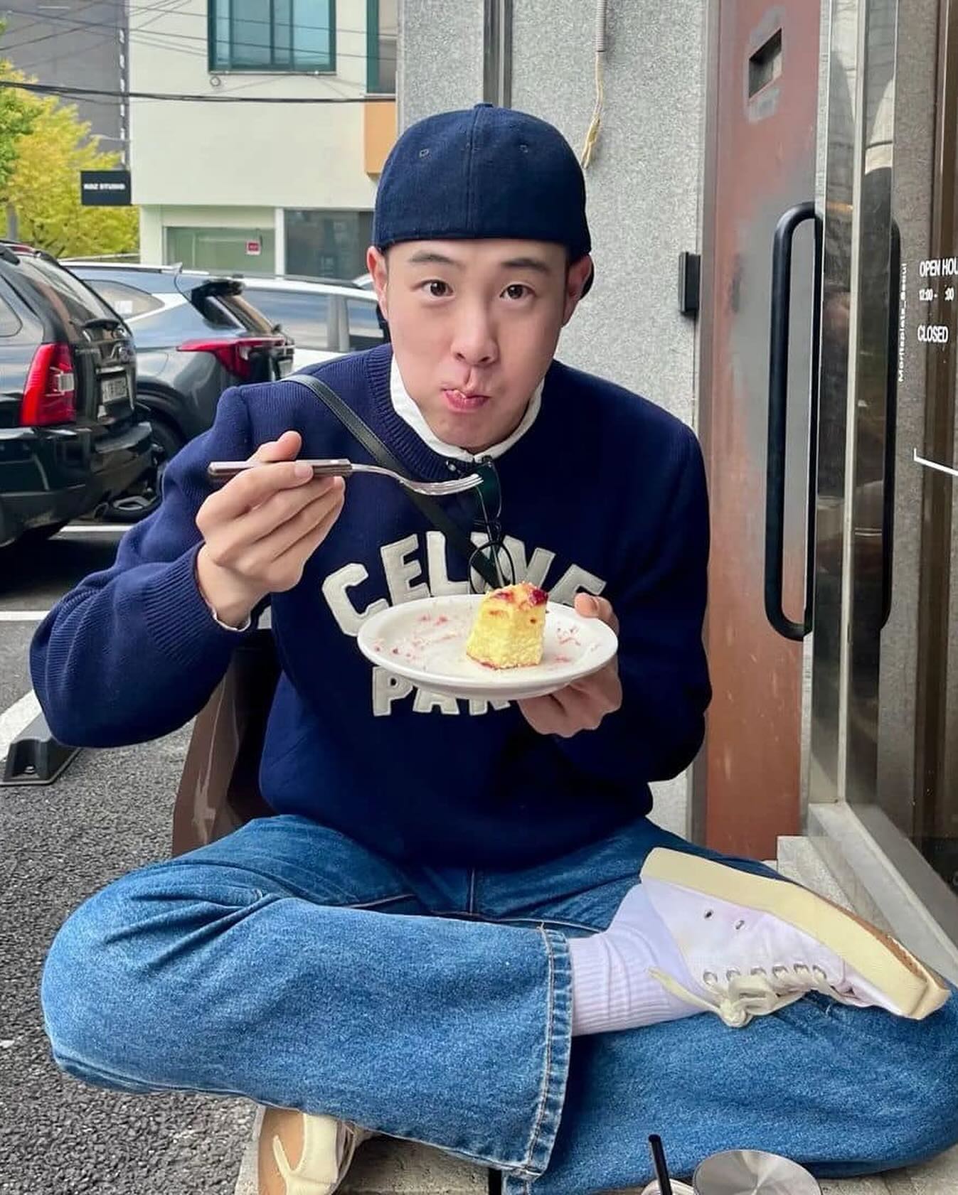 니트+셔츠 조합 장인 피오🧶👔 이미지2