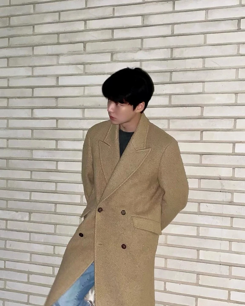롱코트 깔쌈하게 입기🕵️‍♂️ 이미지4
