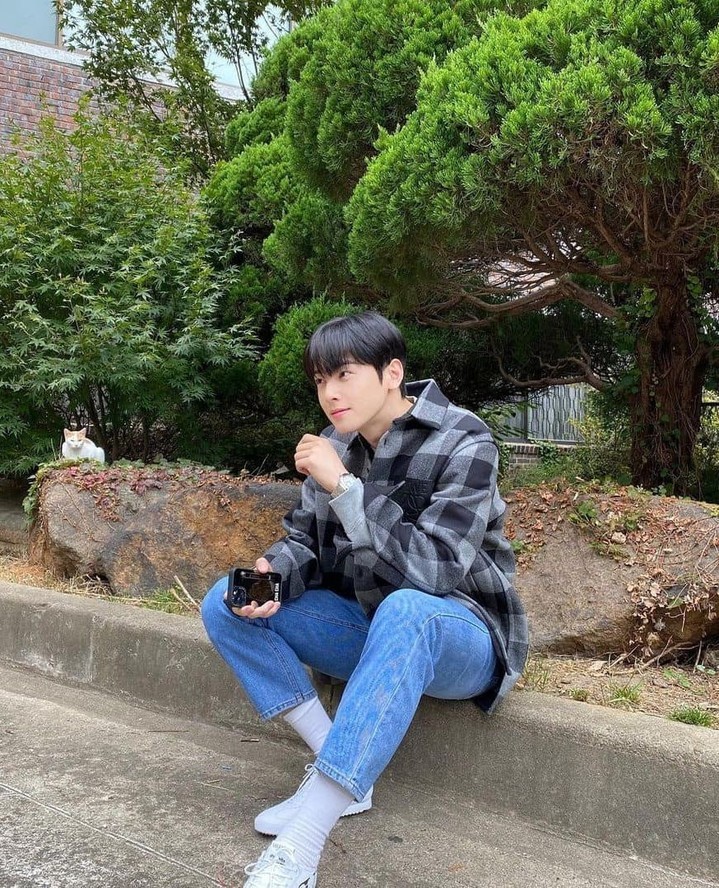 손이 자주 가는 체크셔츠👔🤓⁠ 이미지8