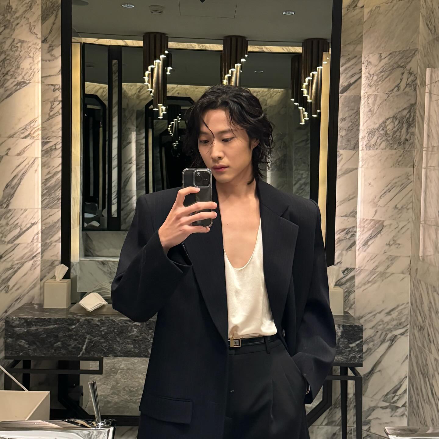 아 장발 뽐뿌오네🧔‍♀️ 이미지