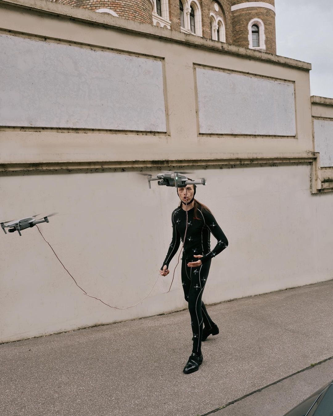 토미 캐시의 패션세계 들여다보기😵‍💫​ 이미지5